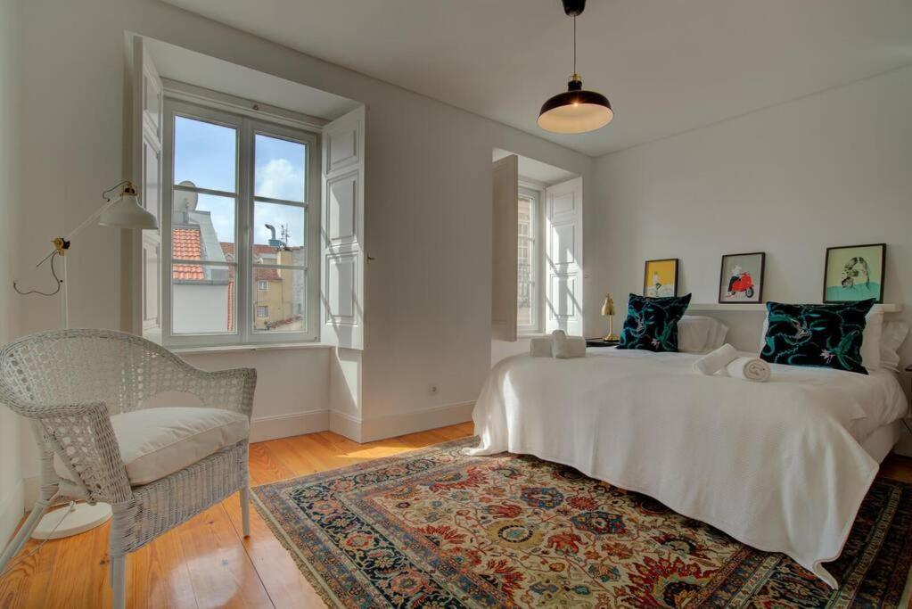 Tracey & Neill's Place In Principe Real * Lissabon